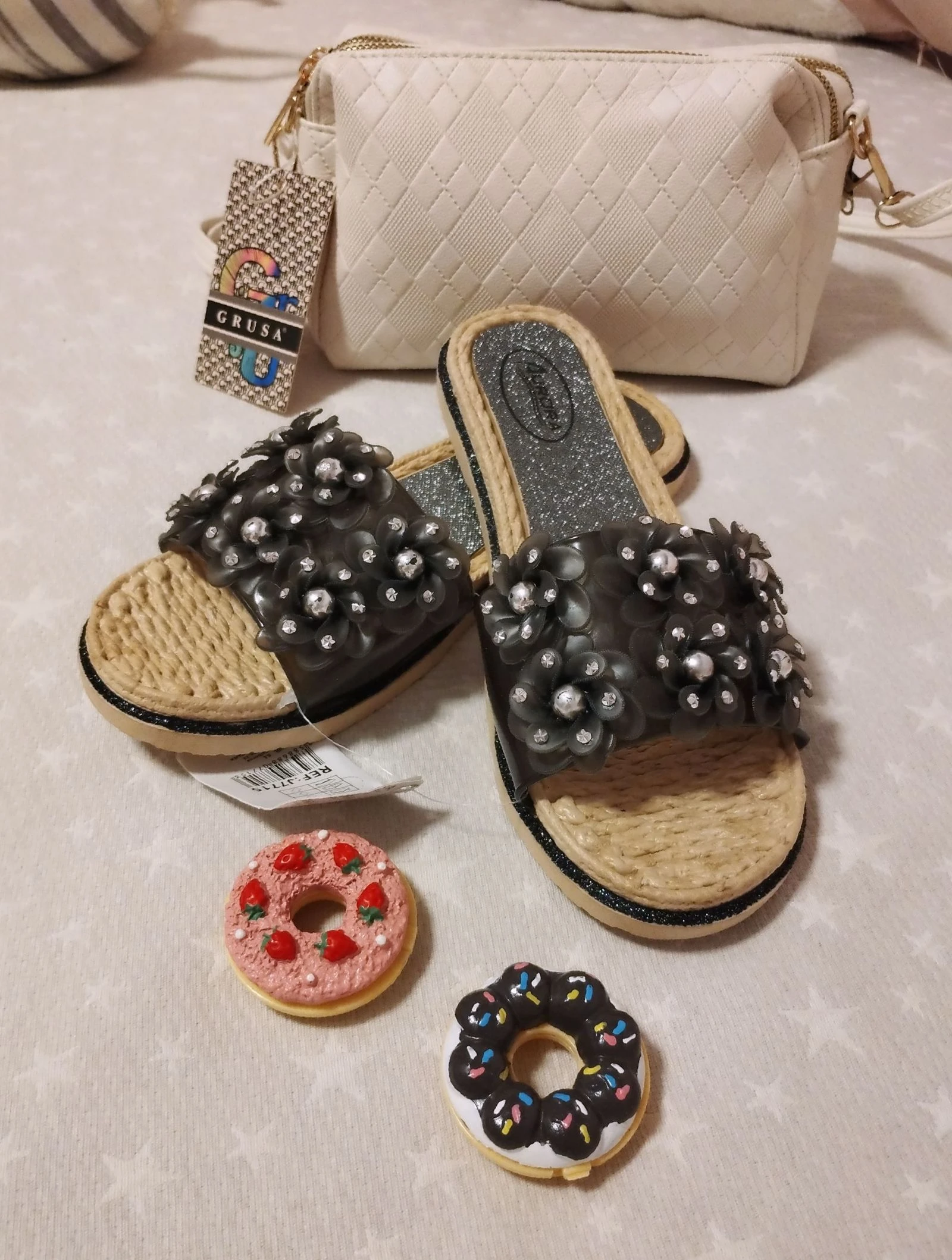Chanclas playeras muy bonitas talla 37